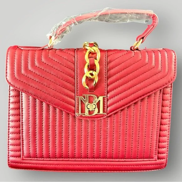 Badgley Mischka Quilted Wine Red Medium Crossbody Tote New NWT Retail:$179 - Picture 8 of 11